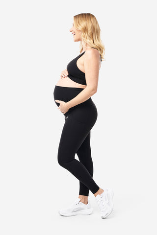 Model wears a size M. She is size 10 and 167cm tall.