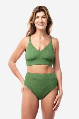 Model wears a size S. She is size 8 and 174cm tall.