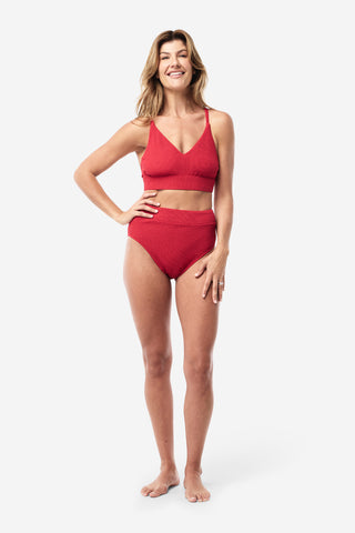Model wears a size S. She is size 8 and 174cm tall.
