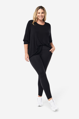 Model wears an XL. She is a size 16, wears a 16DD bra and 181cm tall.