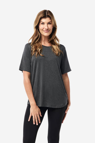 Model wears a size S. She is size 8 and 174cm tall.
