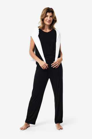 Model wears a size S. She is size 8 and 174cm tall.