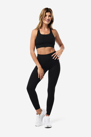 Model wears a size S. She is size 8 and 174cm tall.