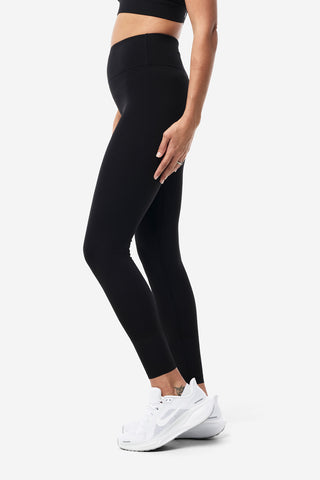 Model wears a size S. She is size 8 and 174cm tall.