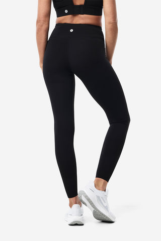 Model wears a size S. She is size 8 and 174cm tall.