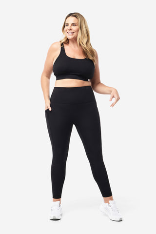 Model wears an XL. She is a size 16, wears a 16DD bra and 181cm tall.