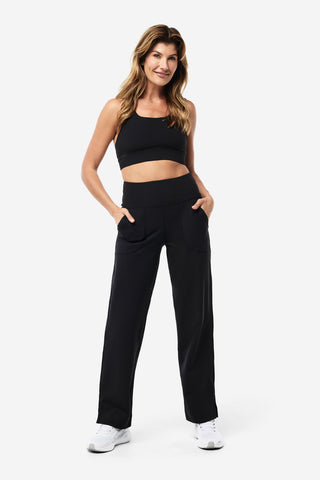 Model wears a size S. She is size 8 and 174cm tall.