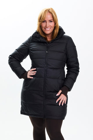 Models wears a size M. She is a size 14 and is 172cm tall.