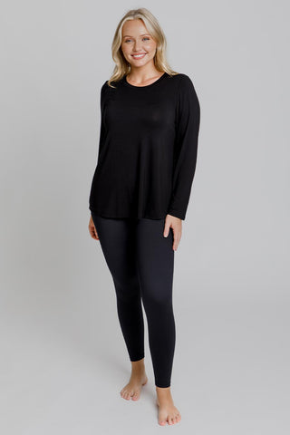 Model wears a size M. She is size 12 and 172cm tall.