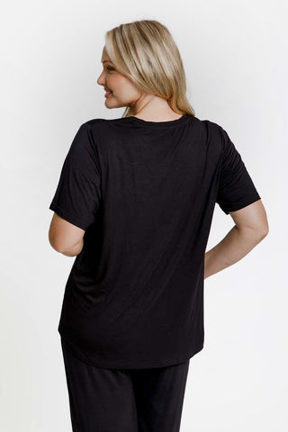 Model wears a size M. She is size 12 and 172cm tall.