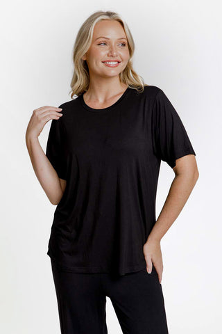 Model wears a size M. She is size 12 and 172cm tall.