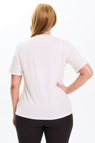 Model wears a size M. She is a size 14 and is 172cm tall.