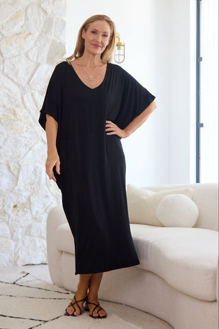 Model wears a S.She is a size 10/12 and is 175cm tall.