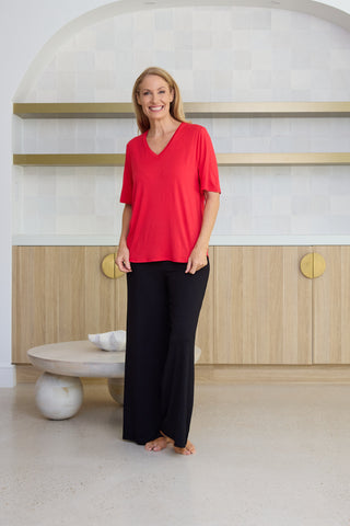 Model wears a S.She is a size 10/12 and is 175cm tall.