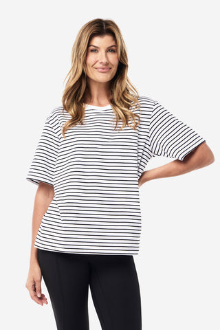 Model wears a size S. She is size 8 and 174cm tall.
