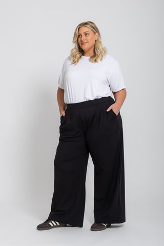Motion Wide Leg Tailored Pant - Black