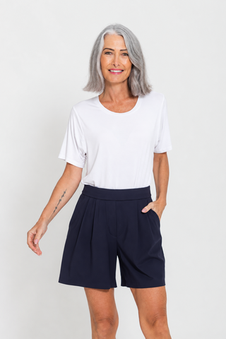 Motion Tailored Short - Navy