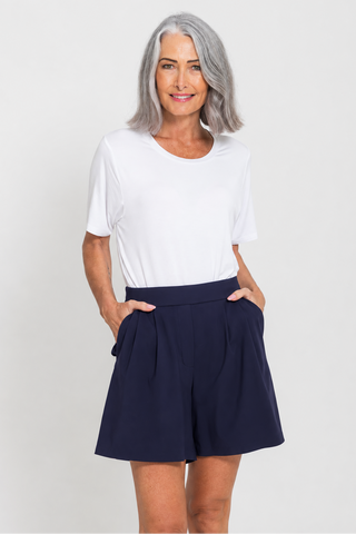 Motion Tailored Short - Navy
