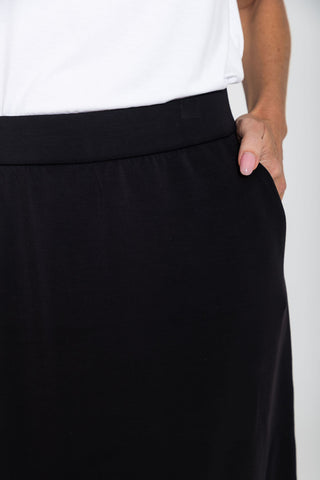 Softluxe Skirt - Black
