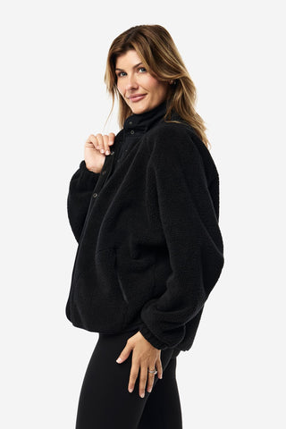 Model wears a size S. She is size 8 and 174cm tall.