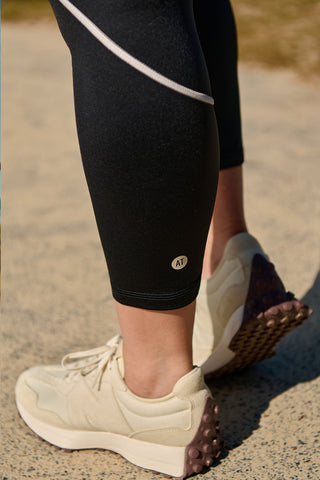 Model wears an XL. She is a size 16 and 175cm tall.