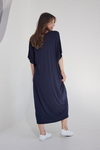 Model wears a S. She is a size 10 and is 170cm tall