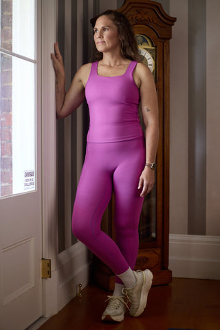 Sarah wears a size M