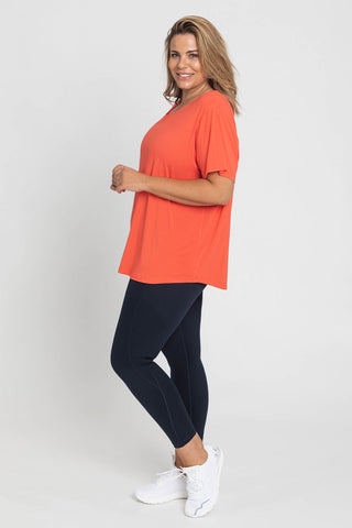 Model wears an XL. She is size 16 and 181cm tall.