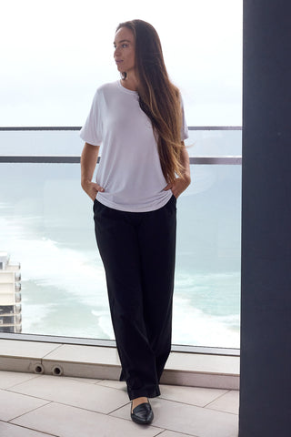 Model wears a S. She is a size 10 and is 175cm tall
