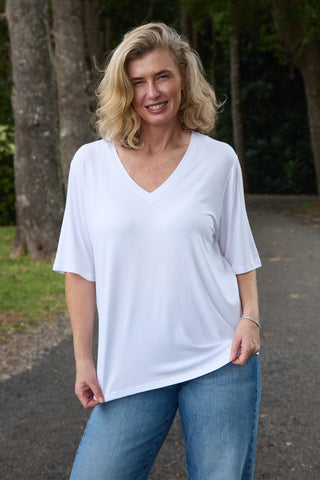 Model wears a size S. She is a size 10 and 165cm tall.
