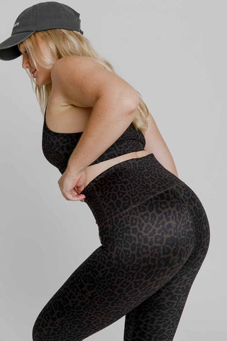 Model wears a size M. She is size 12 and 172cm tall.