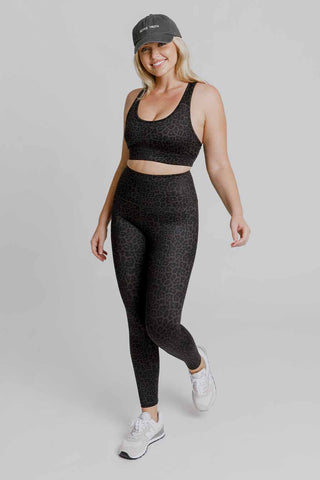 Model wears a size M. She is size 12 and 172cm tall.