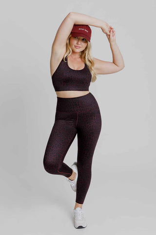 Model wears a size M. She is size 12 and 172cm tall.