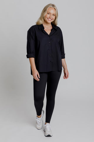 Model wears a size M. She is size 12 and 172cm tall.