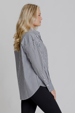 Model wears a size M. She is size 12 and 172cm tall.