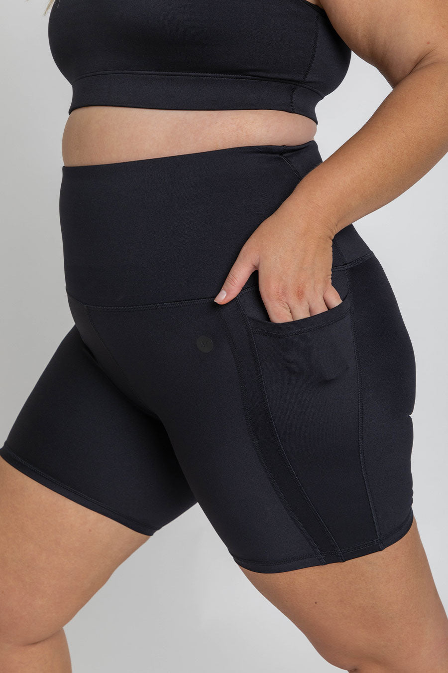 Freemotion AntiChafe 5 Inch Bike Short Black Active Truth™