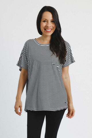 Mama Nursing Top in Black & White - Stripe
