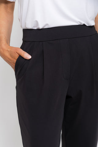 Motion Straight Leg Tailored Pant - Black