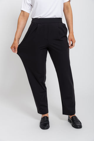 Motion Straight Leg Tailored Pant - Black