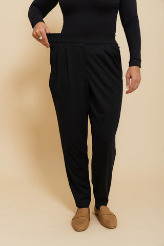 Motion Straight Leg Tailored Pant - Black