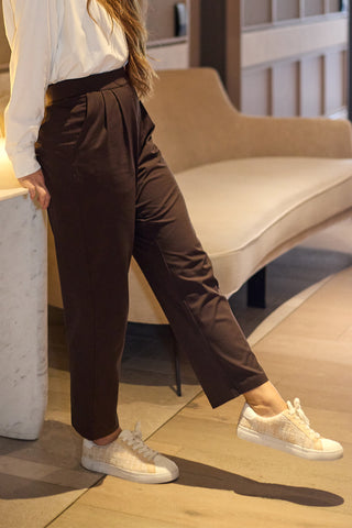 Model wears a S. She is a size 10 and is 175cm tall