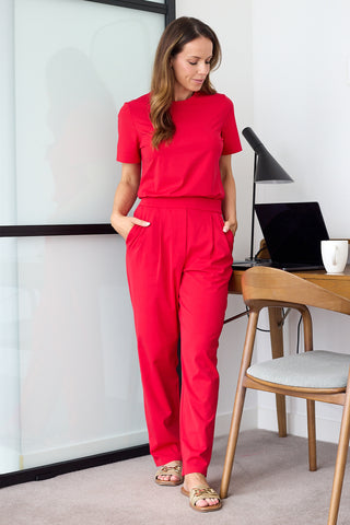 Model wears a S. She is a size 10 and is 170cm tall