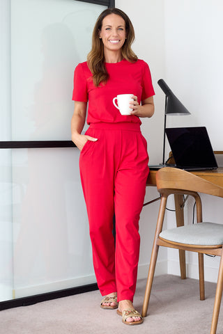 Model wears a S. She is a size 10 and is 170cm tall