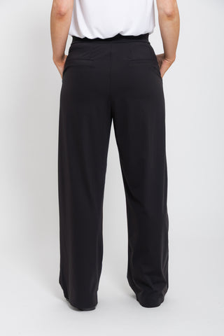 Motion Wide Leg Tailored Pant - Black