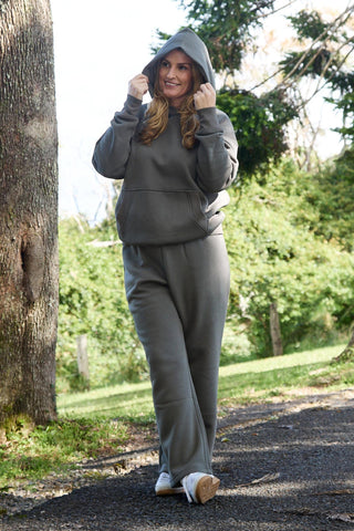 Model wears a size S. She is a size 10 and 169cm tall.