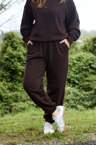 Model wears a size S. She is a size 10 and 169cm tall.