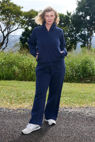Model wears a size S. She is a size 10 and 165cm tall.