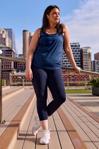 Model wears a XL. She is size 16 and 175cm tall.