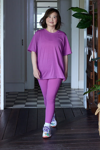 Christina wears a size M