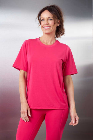 Model wears a S. She is a size 10 and is 170cm tall